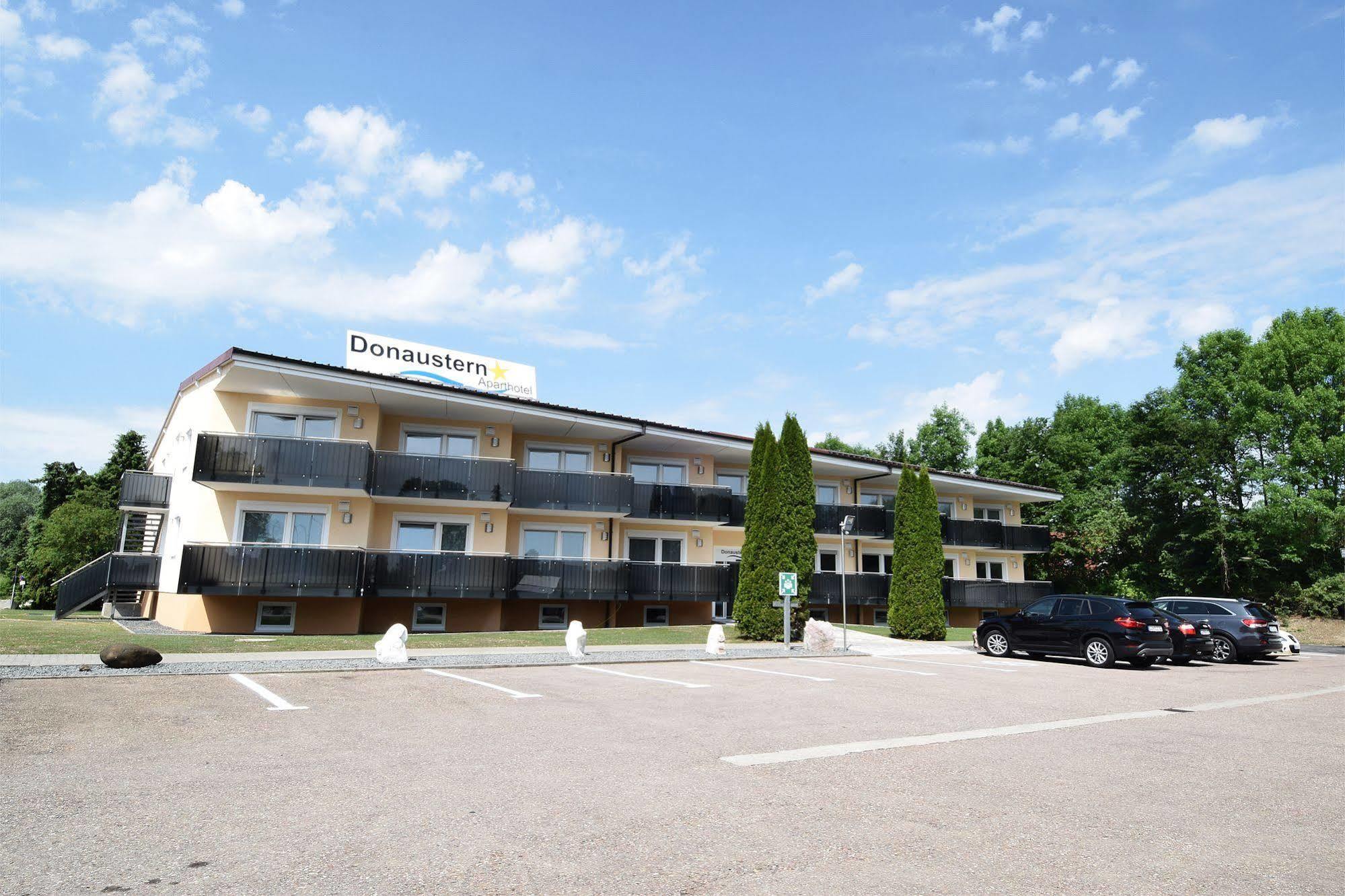 Aparthotel Donaustern Asbach-Bäumenheim Esterno foto